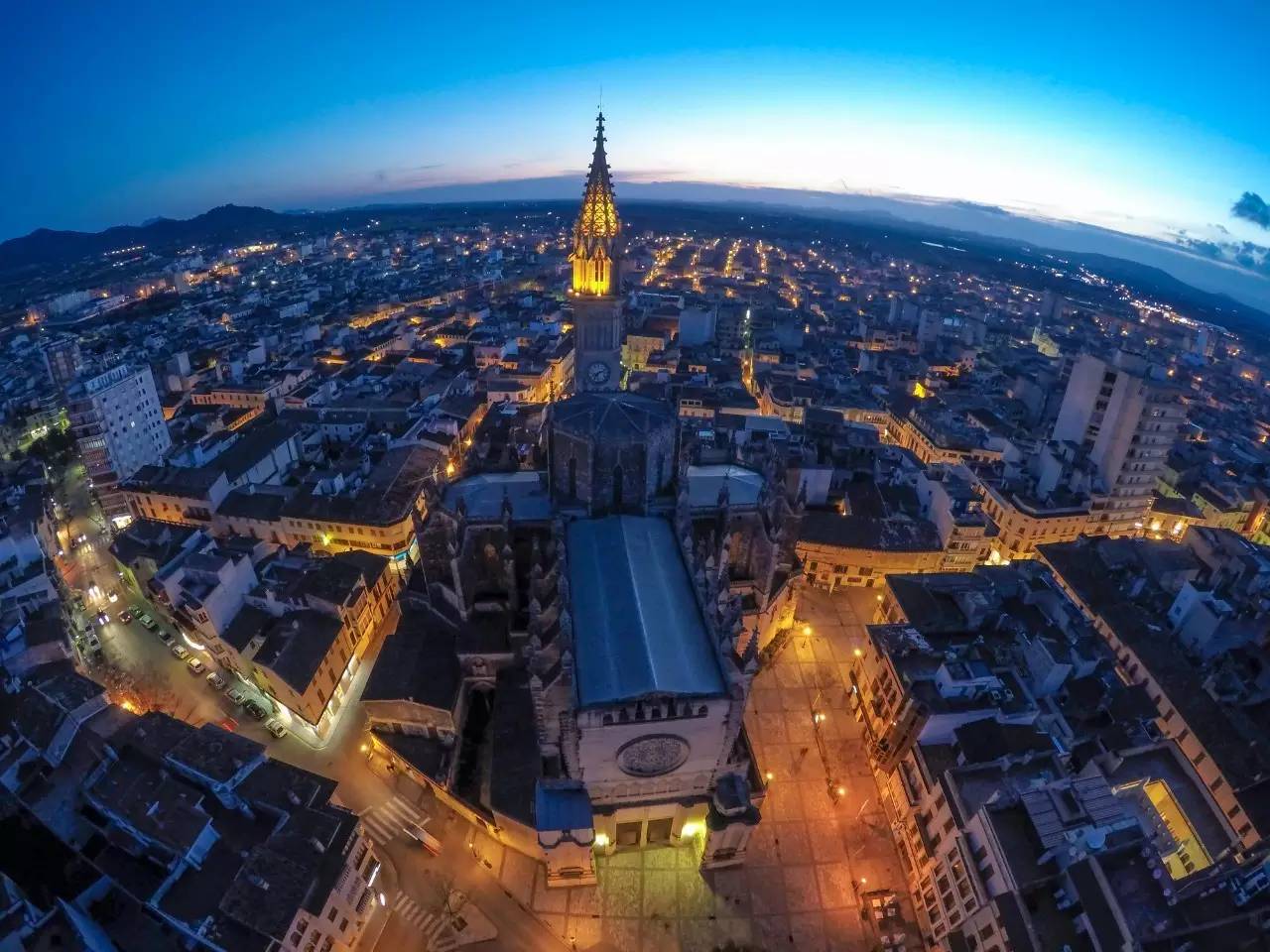 关于巴黎球星豪宅揭秘家乡骄傲,全场震撼的信息 关于巴黎球星豪宅揭秘家乡骄傲,全场震撼的信息