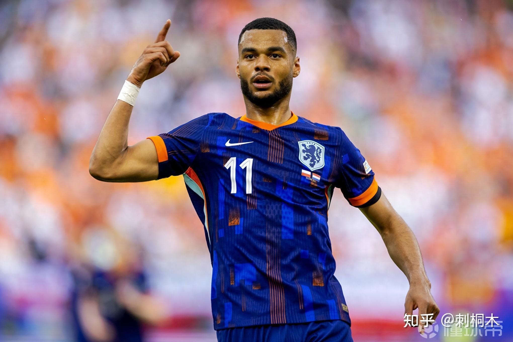 逆袭壮举情深,欧洲杯后续篇纷至沓来,掌声雷动 逆袭壮举情深,欧洲杯后续篇纷至沓来,掌声雷动