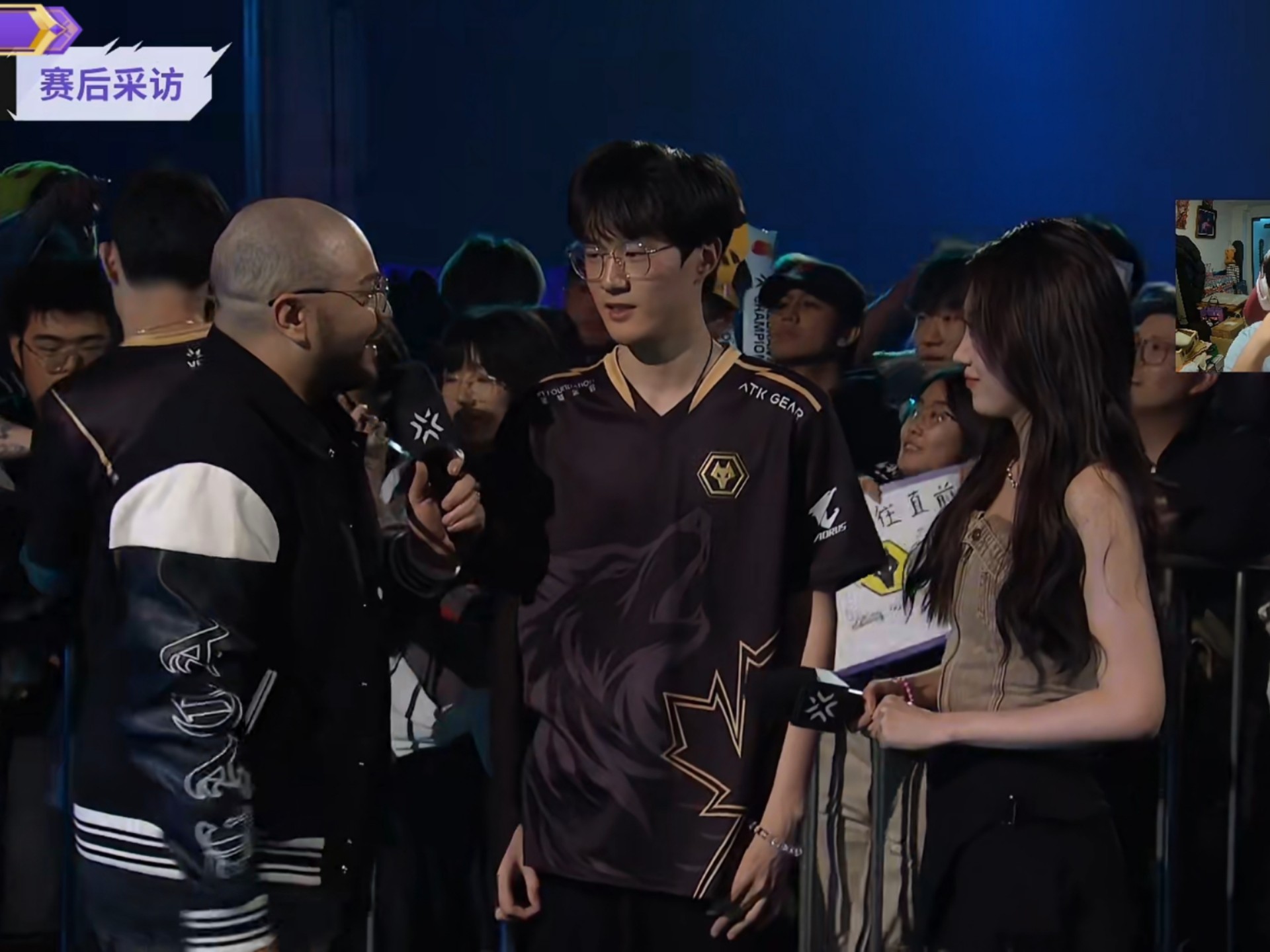 DK力克FLY，Peanut关键团战开团秒人宿敌对决半决赛，点燃全场激情