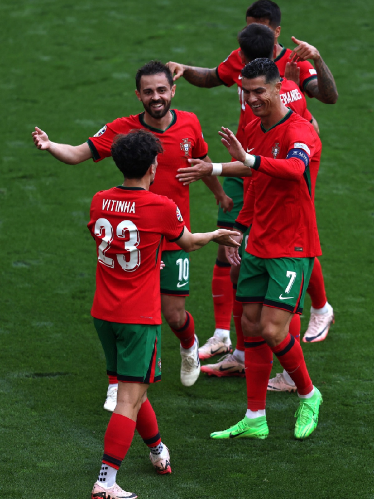 葡萄牙队完胜韩国队，张本智和带队取胜