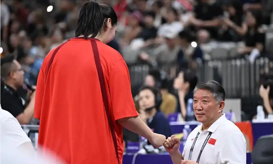 中国队绝杀印度队，马琳统治全场