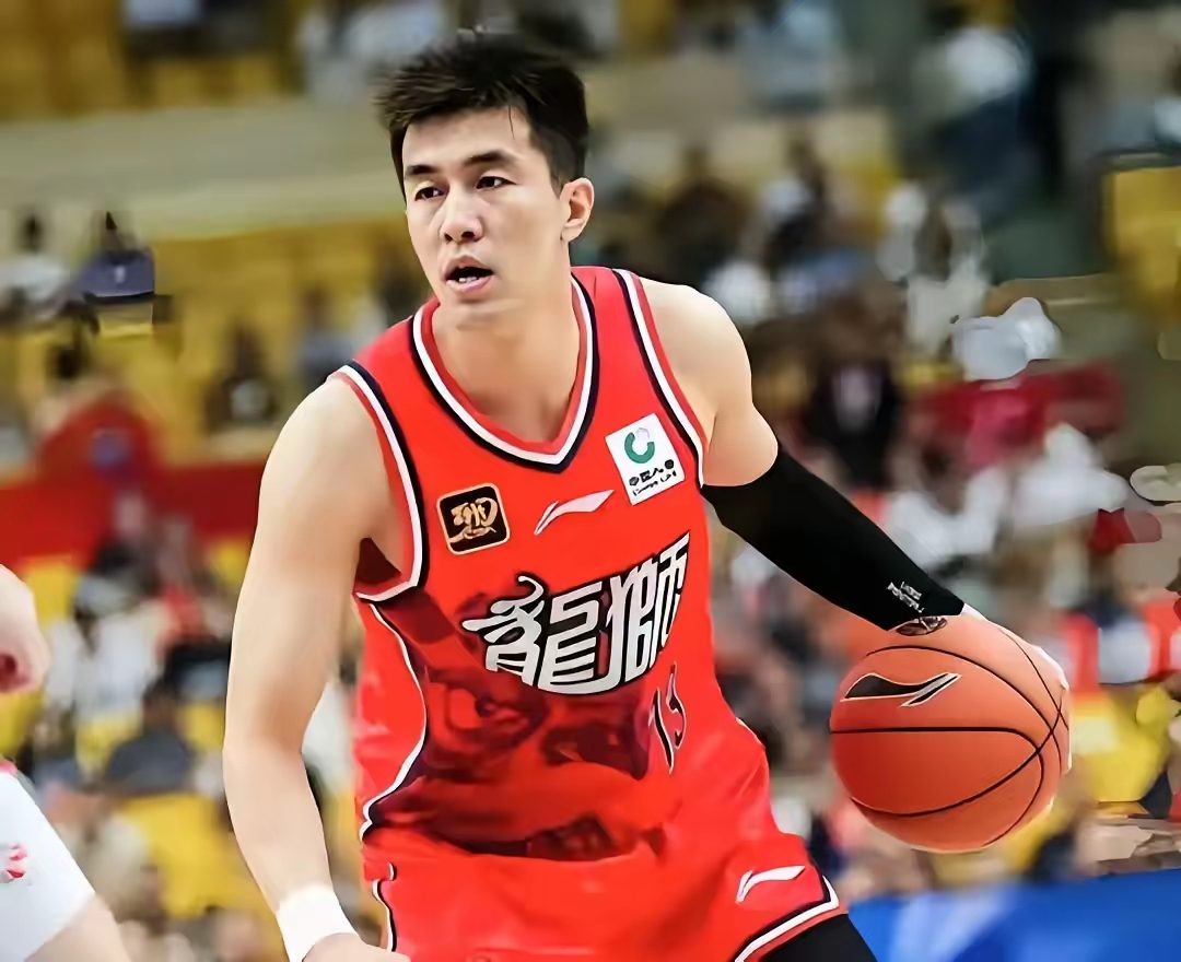 天津队轻取骑士,郭艾伦点燃赛场 天津队轻取骑士,郭艾伦点燃赛场