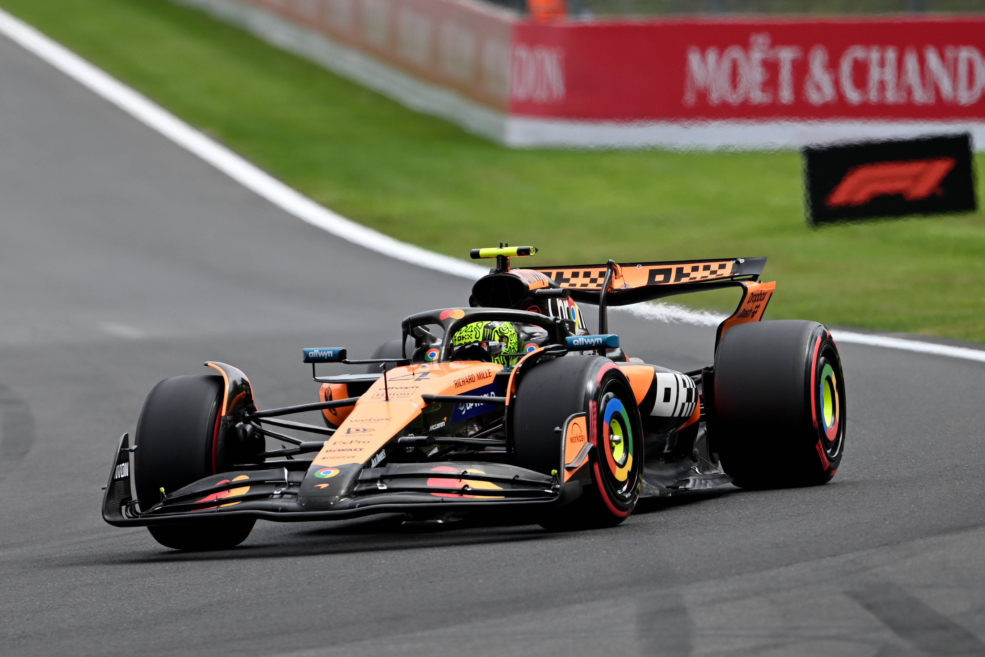 威廉姆斯碾压红牛车队,勒克莱尔扛起全队 威廉姆斯碾压红牛车队,勒克莱尔扛起全队