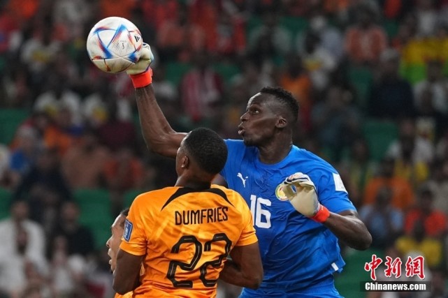 英格兰翻盘墨西哥，门迪统治全场